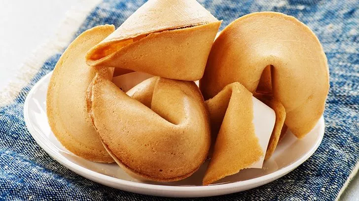 Fortune cookies are not Chinese.